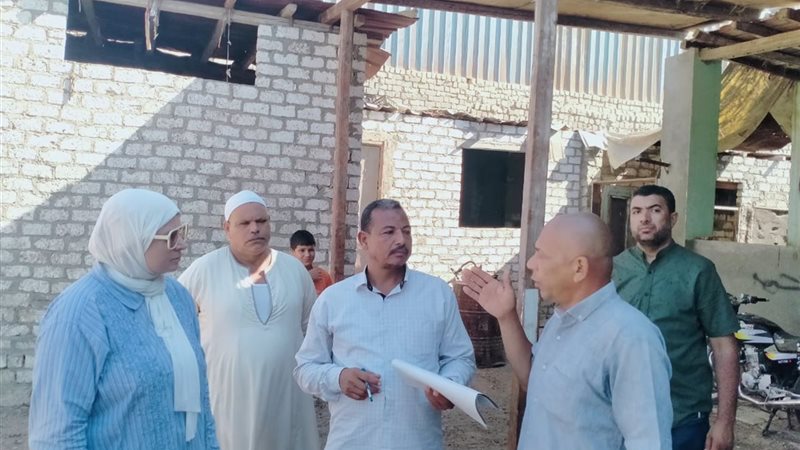 الدكتورة شيرين محمد رئيس مركز  ومدينة ابشواى  أثناء الحملة