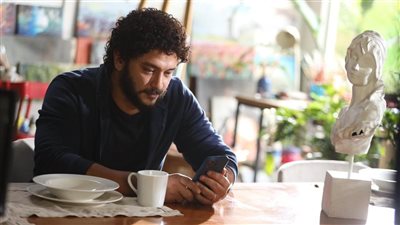في الحلقة 3 من «فلاش باك» .. زياد يقترب من كشف أول خيط في جريمة مقتل مريم