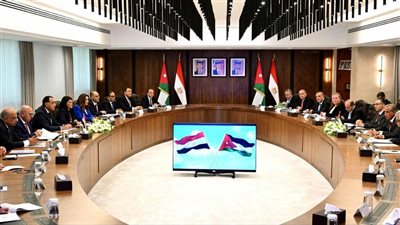 رئيس الوزراء الأردني يثمن دور مصر في دعم القضية الفلسطينية