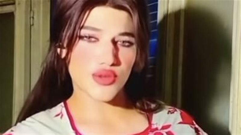 البلوجر ياسمين 