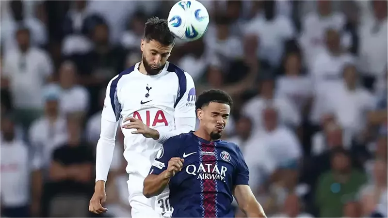 باريس سان جيرمان وتوتنهام