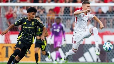 تورونتو ضد كولومبوس كرو.. غياب وسام أبو علي وتعادل 1-1