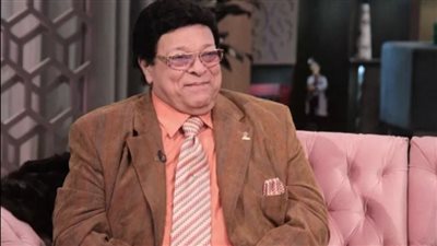 ذكرى ميلاد إبراهيم نصر.. أسطورة الكاميرا الخفية وصانع الضحكة في الوطن العربي