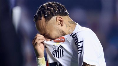 من مجد بيليه لـ غضب نيمار.. سانتوس يسقط ورحيل المدرب
