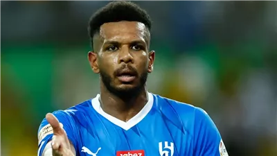 بأمر إنزاجي.. الهلال يرفض عرض الاتحاد لضم علي البليهي