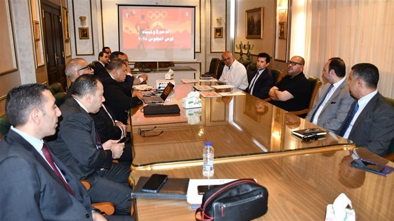 أشرف صبحي وياسر إدريس