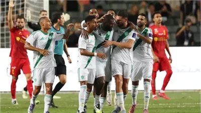 شاهد خماسية الأهلي في شباك القادسية بنصف نهائي كأس السوبر (فيديو)