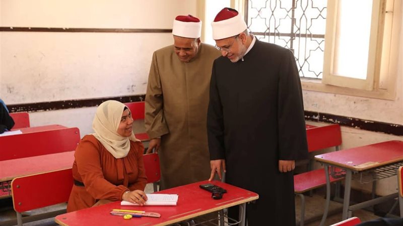 متابعة الامتحانات 