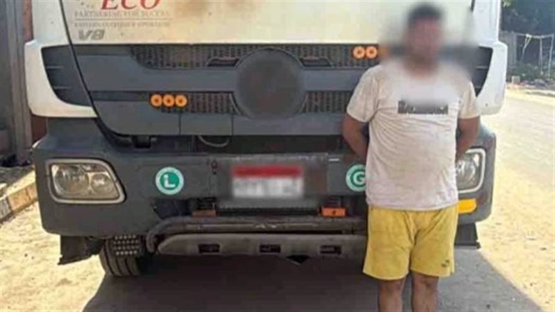 المتهم عقب ضبطه 