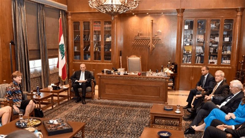 نبيه بري يستقبل وفد أمريكي