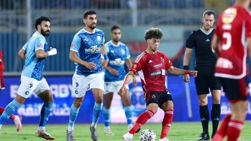 الأهلي وبيراميدز 
