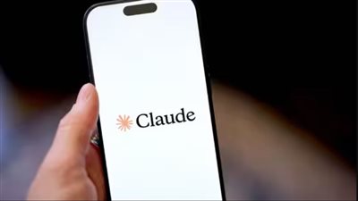 محادثاتك في خطر.. أنثروبيك تريد استخدام بيانات المستخدمين لتدريب Claude