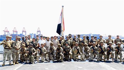 استمرار فعاليات التدريب المشترك النجم الساطع 2025 بقاعدة محمد نجيب العسكرية وعدد من القواعد البحرية والجوية