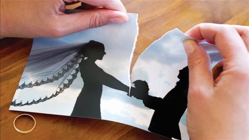 رؤية الطلاق في المنام 