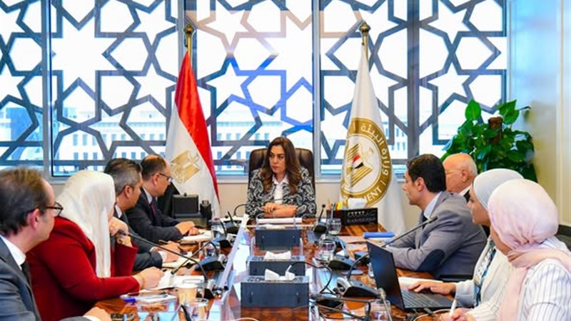 وزيرة التنمية المحلية 