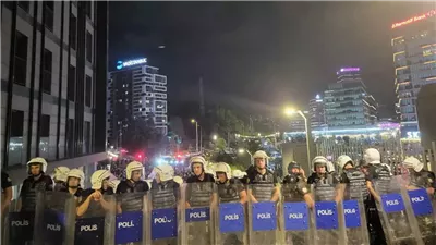 مظاهرات حاشدة في إسطنبول.. المعارضة التركية تحتج ضد نظام أردوغان