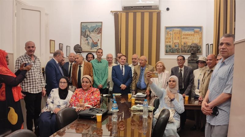 ندوة لجنة الترجمة