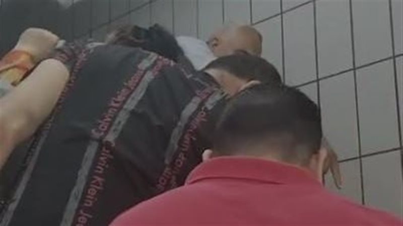  سقوط كرسي متحرك بمحطة مترو مسرة