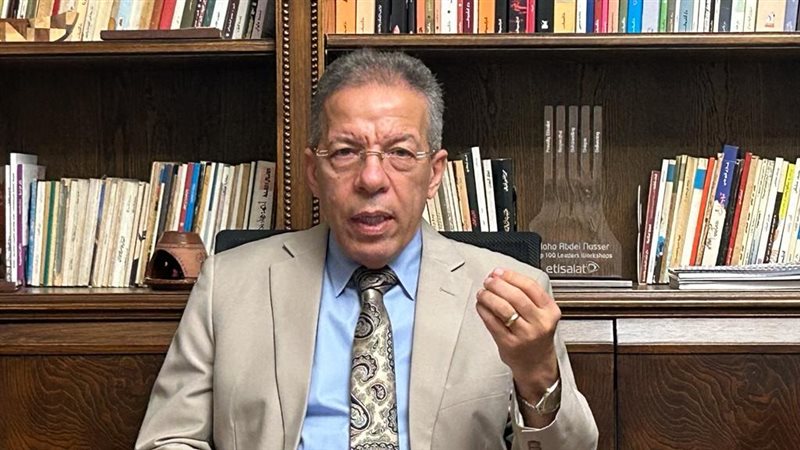 نقيب الاطباء 