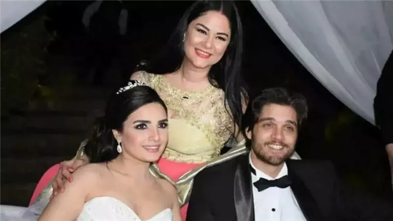 عمر خورشيد وياسمين الجيلاني وعلا رامي