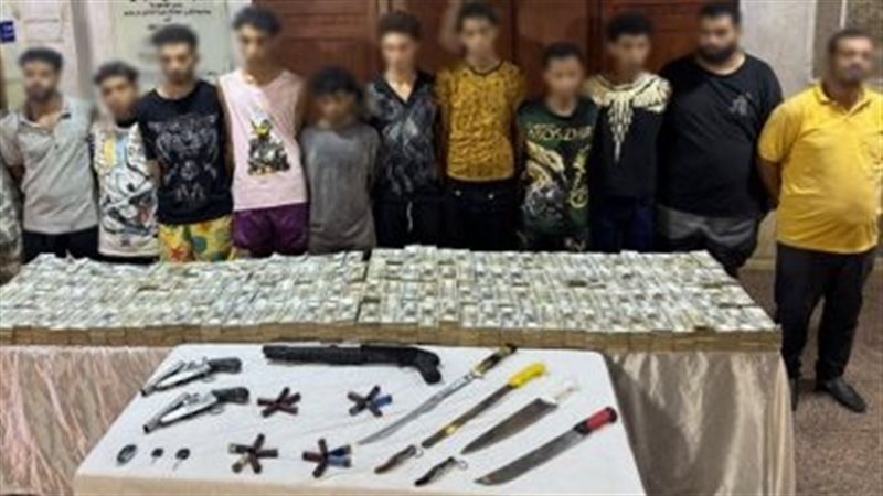 القبض على 12 شخص 
