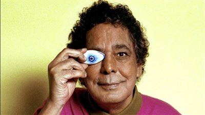 محمد منير يتصدر التريند مجددًا بأغنيته الجديدة «بين البينين»