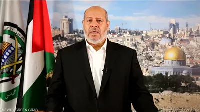 حماس تؤكد أن خليل الحية على قيد الحياة وأدى صلاة الجنازة على نجله بالدوحة 