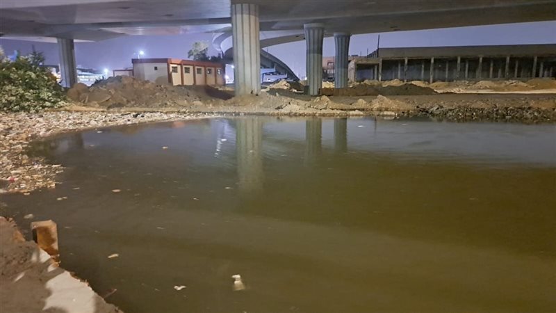  كسر ماسورة مياه أسفل محور شمال طره 