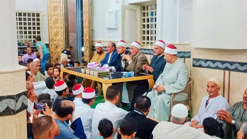 وكيل وزارة الاوقاف اثناء الاحتفال