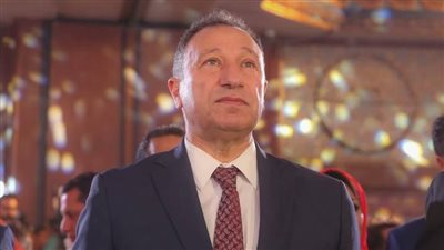 الخطيب: ستاد الأهلي الحلم الكبير.. ولا نقبل سوى بالتواجد على القمة