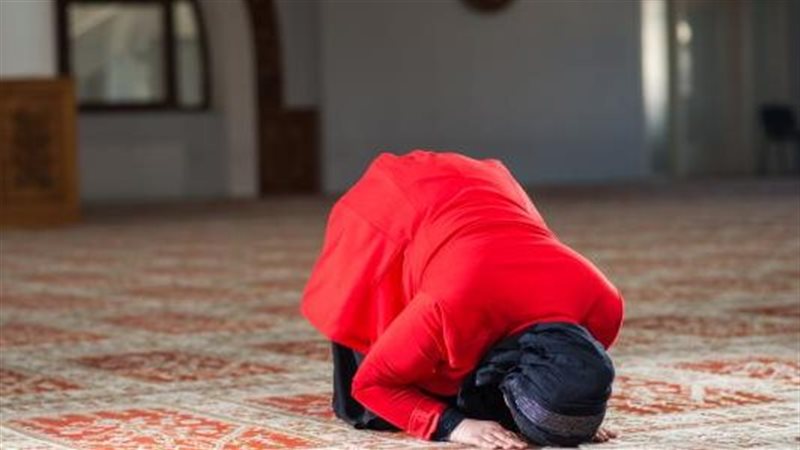 رؤية السجود في المنام 