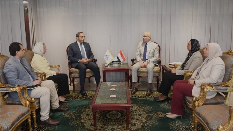 خلال اللقاء 