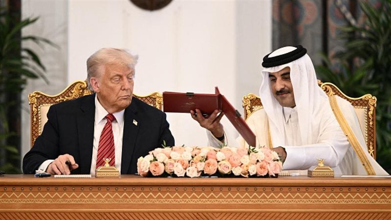 امير قطر وترامب