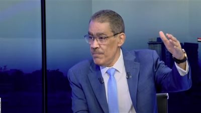 ضياء رشوان: السيسي أكد صراحة مصر وانحيازها لفلسطين بالقمة العربية