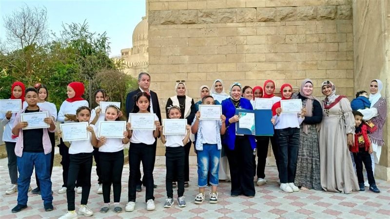 أطفال الاحتياجات الخاصة فى متحف كوم اوشيم