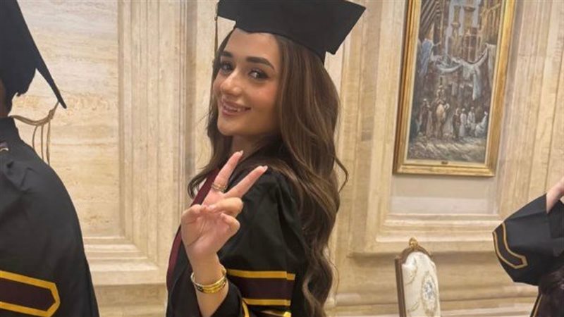 ملك أحمد زاهر