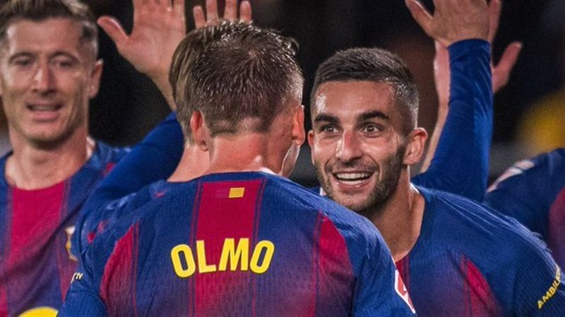 لاعبو برشلونة