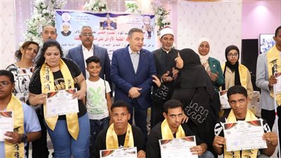 نماذج مضيئة.. البحر الأحمر تحتفي بأوائل الجمهورية والمتفوقين دراسياً