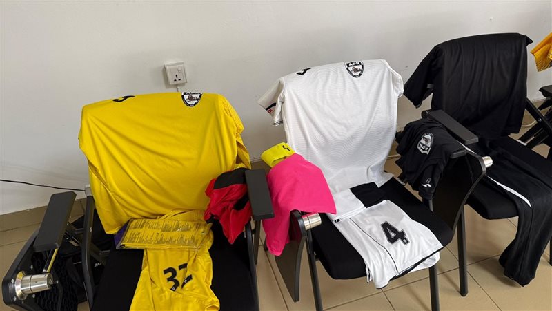 بيراميدز والجيش الرواندي