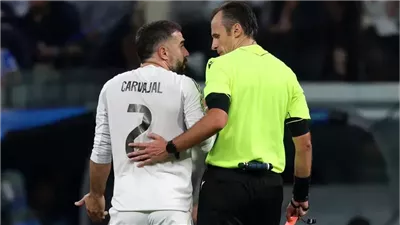 يويفا يعلن مدة إيقاف كارفاخال مدافع ريال مدريد بعد الطرد أمام مارسيليا