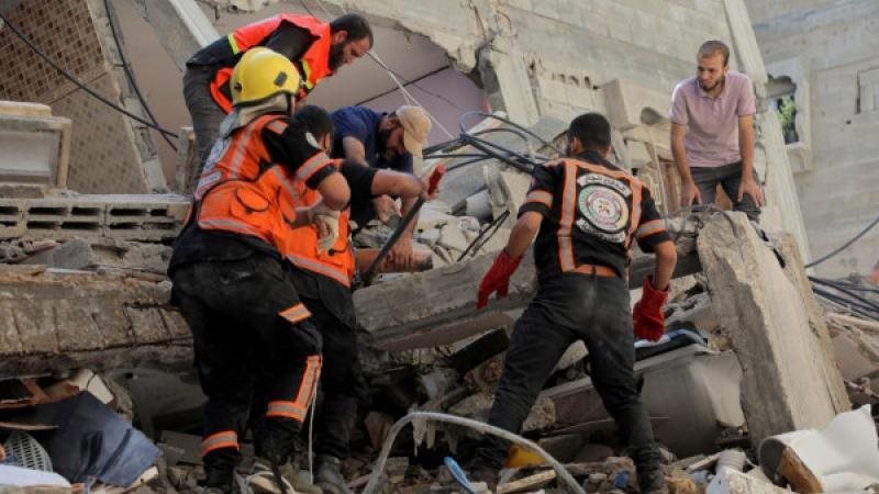 طواقم الدفاع المدني الفلسطيني - أرشيفية