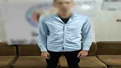 التحقيق مع متهم بالنصب على المواطنين بزعم تسفيرهم للعمل بالخارج في سوهاج