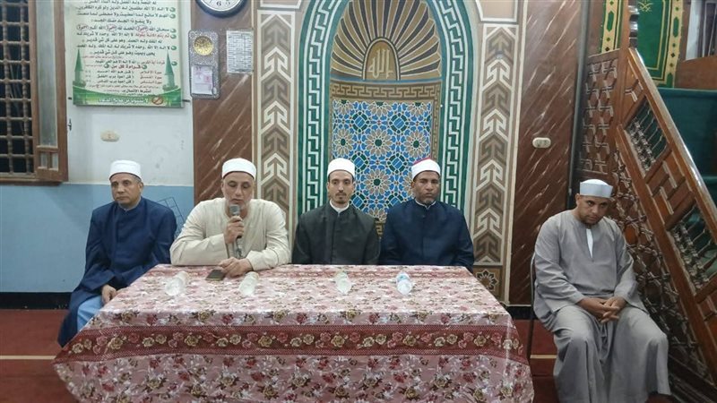 علماء أوقاف الفيوم أثناء الندوة