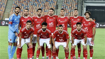 الأهلي يسعى للقبض على الصدارة على حساب الاتحاد السكندري