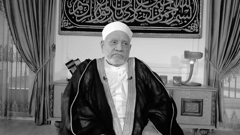 الدكتور أحمد عمر هاشم 