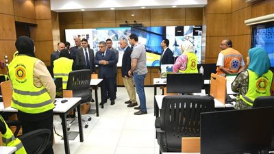 الدفع بسيارات نقل جماعي وقت الذروة لتخفيف التكدس بالدقهلية.. تفاصيل