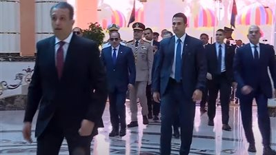 الرئيس السيسي يصل مقر احتفال تخرج دفعة جديدة من طلاب أكاديمية الشرطة