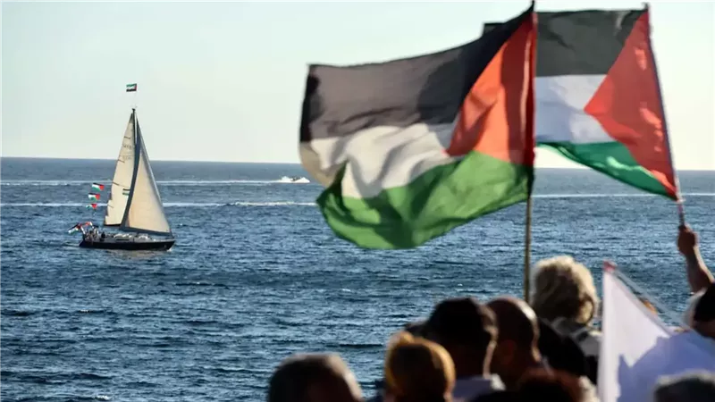 قارب مشارك بأسطول الصمود- أرشيفية