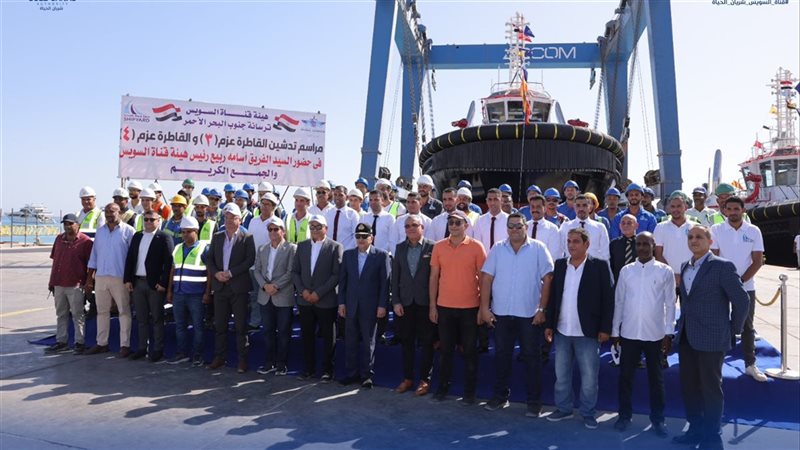 القاطرتين عزم 3 وعزم 4