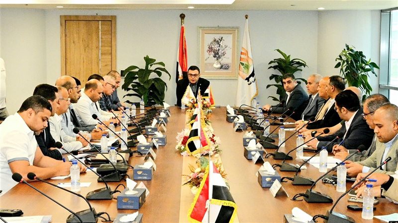 وزير الإسكان